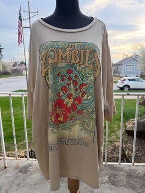 #Zombies time of the season T-Shirt